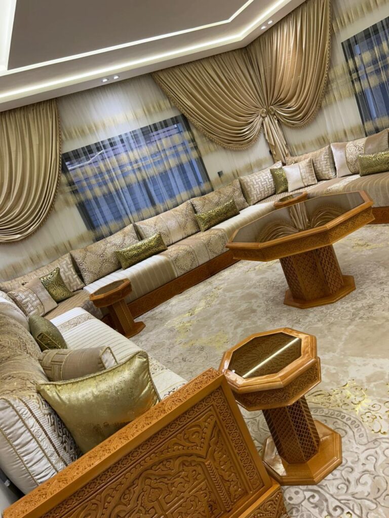 Salon marocain Cèdre sur mesure en bois massif — Salon Premium